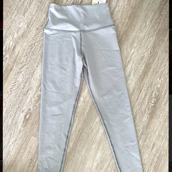 Electric & Rose - Brand New With Tags - Picture 1 of 3